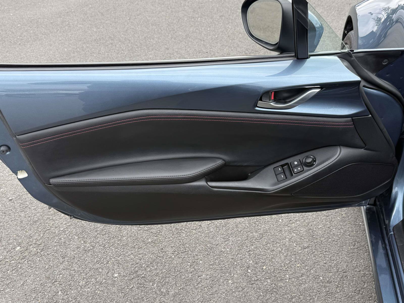 Used 2016 MAZDA MX-5 Miata Grand Touring RWD image 13