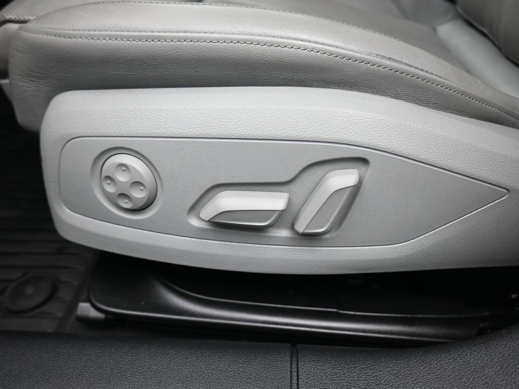 Used 2022 Audi A5 2.0T Premium Plus image 13