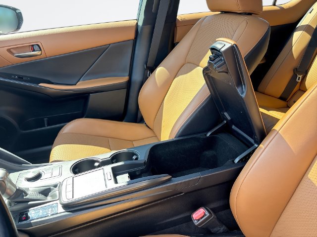 Used 2024 Lexus IS 350 F Sport RWD image 20