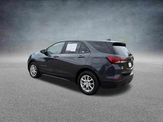 Used 2022 Chevrolet Equinox LS w/ LS Convenience Package FWD image 13