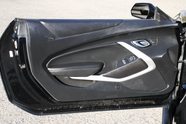 Used 2020 Chevrolet Camaro SS image 14