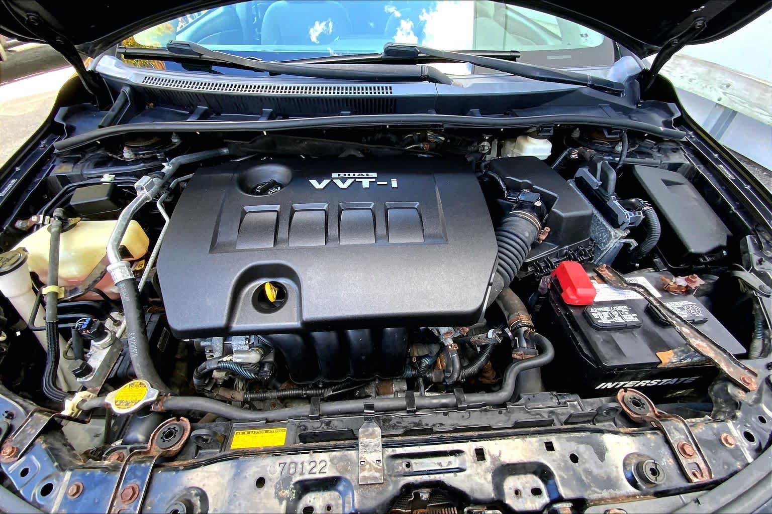Used 2010 Toyota Corolla LE w/ All Weather Guard Pkg FWD image 28