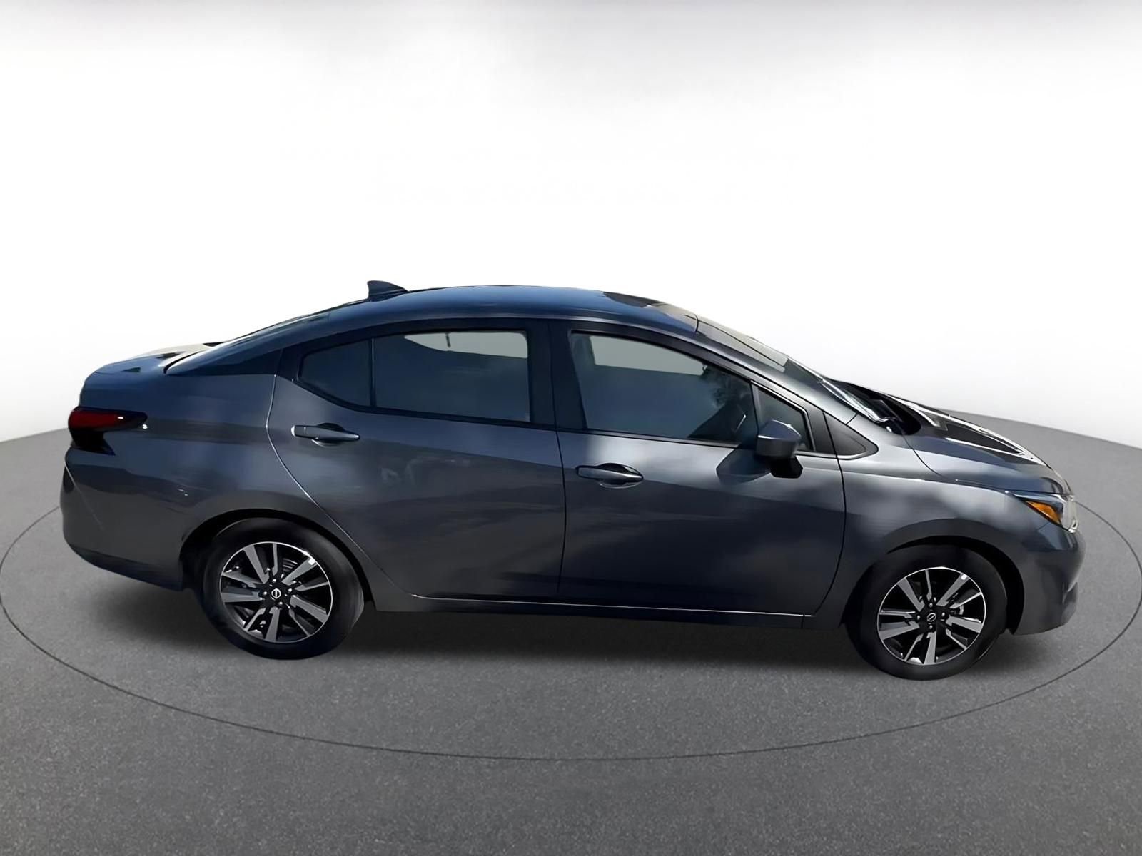 Used 2025 Nissan Versa SV FWD image 16