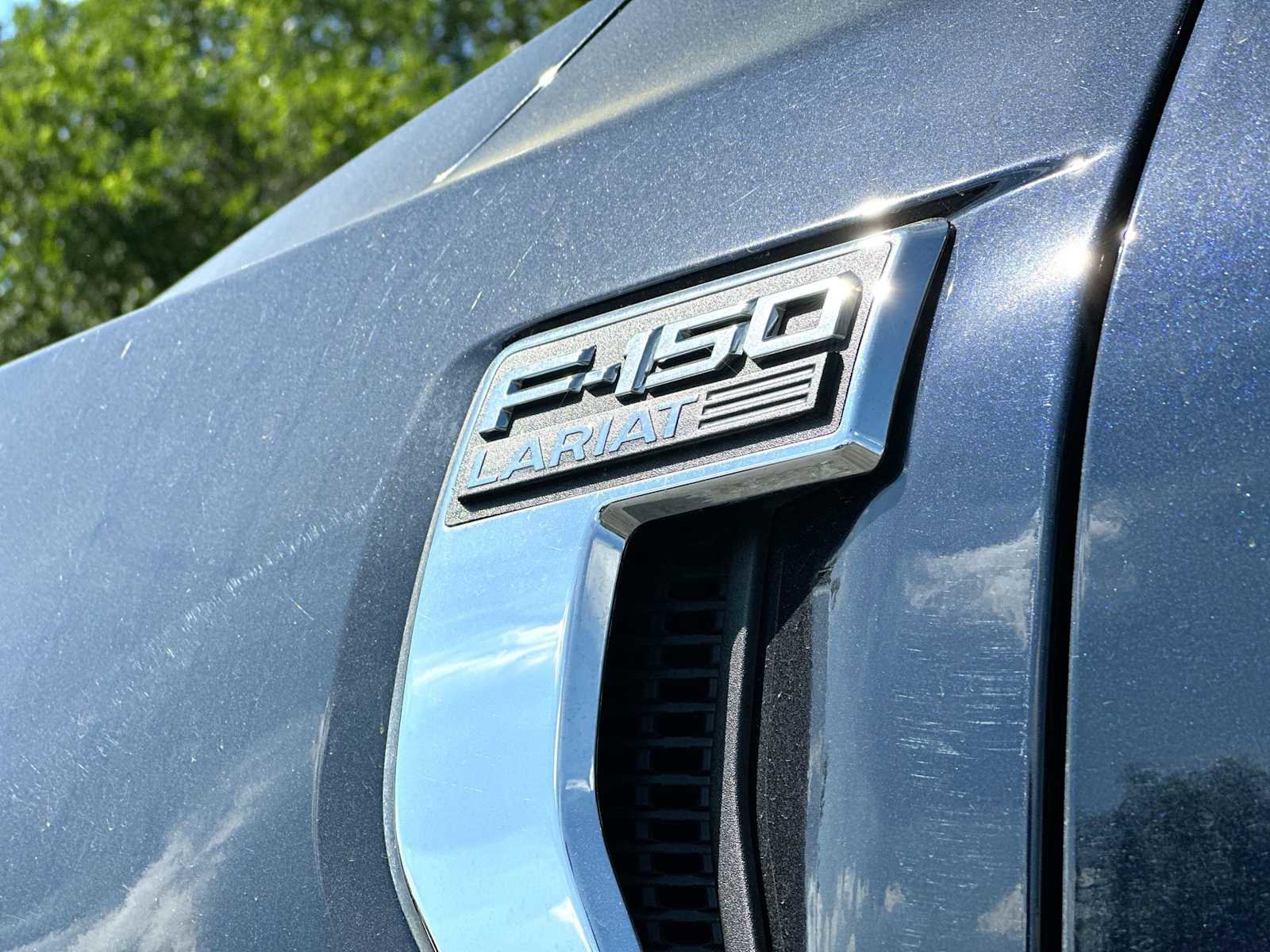 Used 2024 Ford F150 Lariat w/ FX4 Off-Road Package image 15