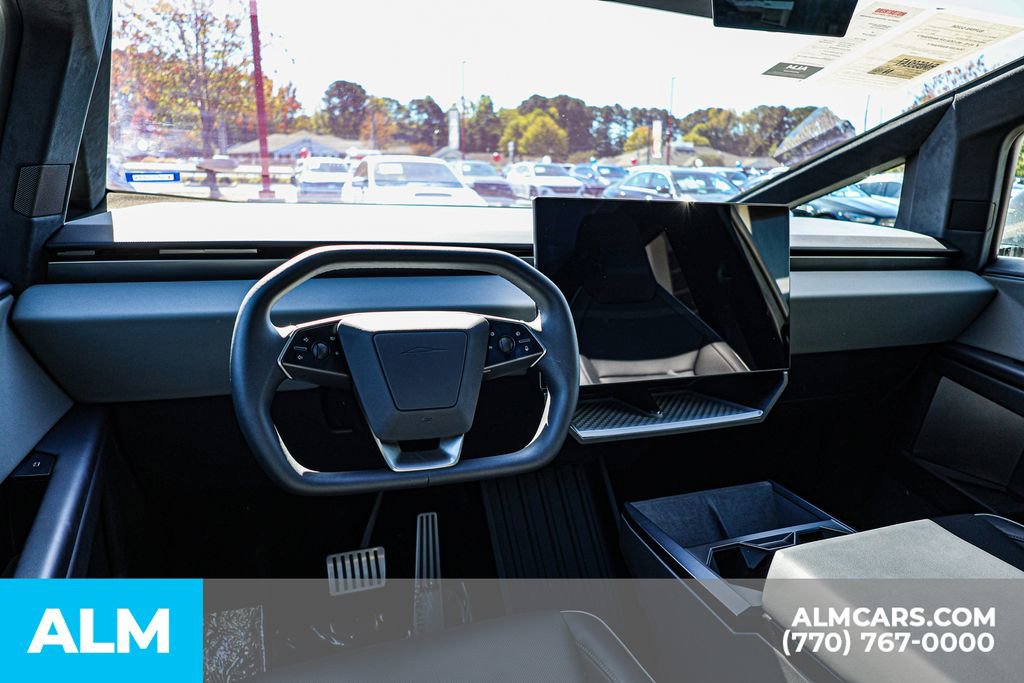 Used 2024 Tesla Cybertruck AWD Crew Cab image 25