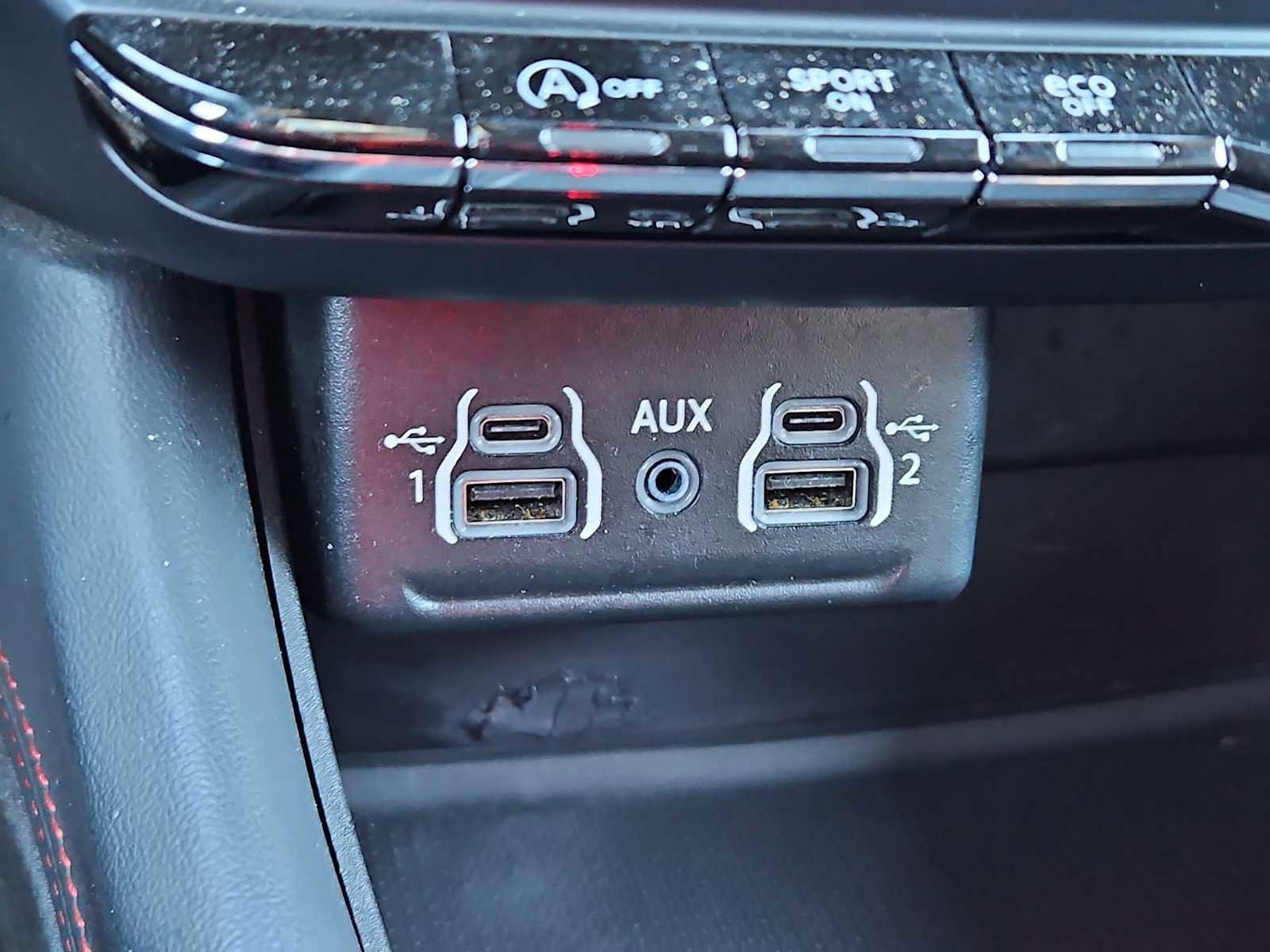 Used 2024 Dodge Durango GT image 30