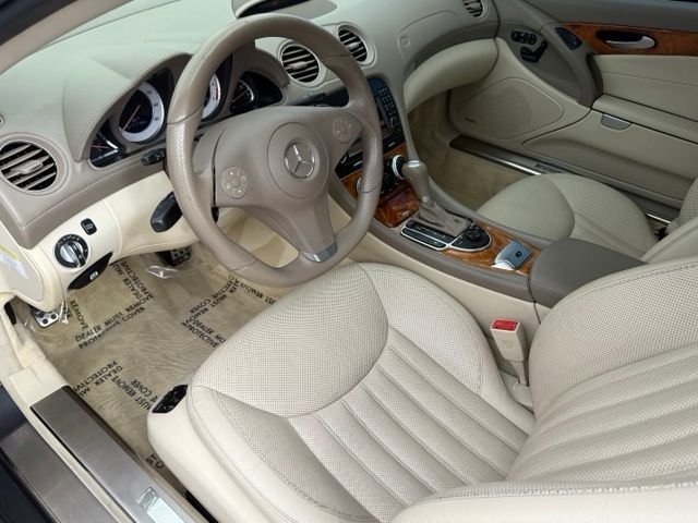 Used 2012 Mercedes-Benz SL 550 image 10