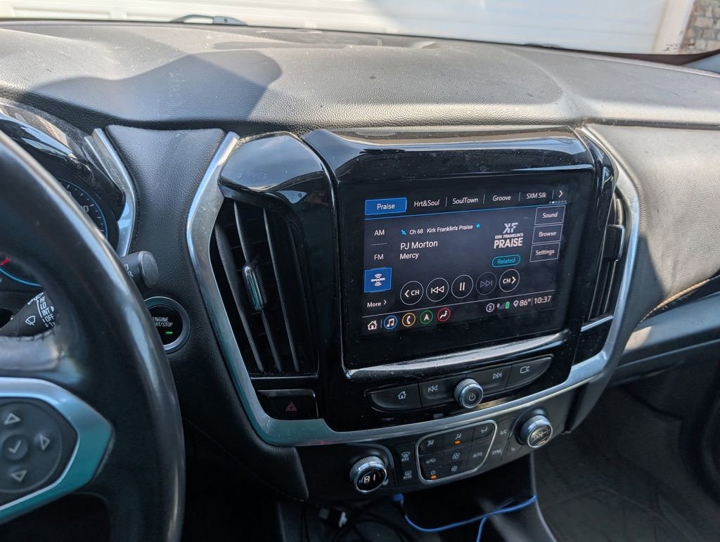 Used 2020 Chevrolet Traverse RS FWD image 1