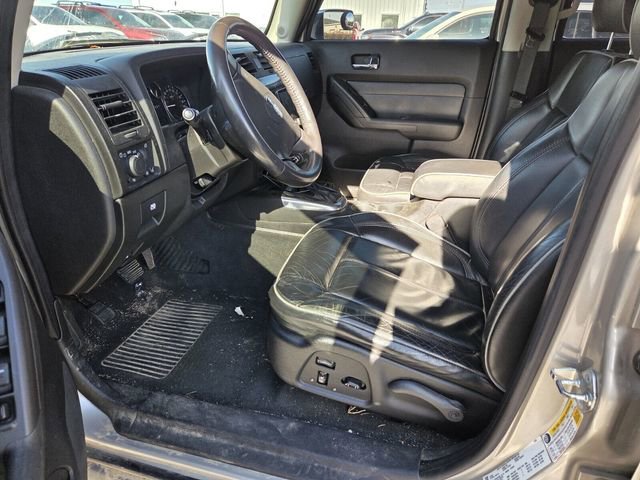 Used 2009 HUMMER H3T Luxury AWD/4WD image 4