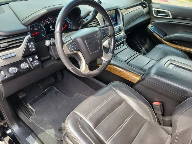 Used 2019 GMC Yukon XL Denali image 13