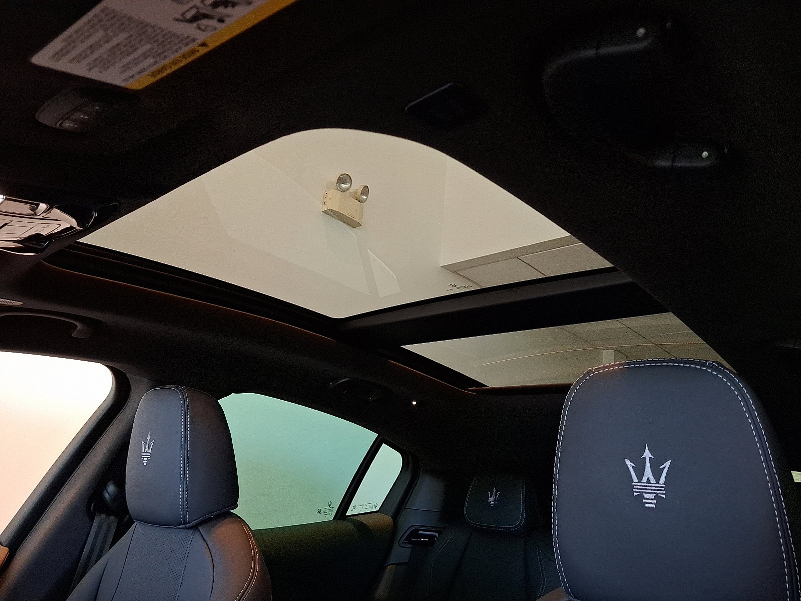 New 2025 Maserati Grecale GT image 9