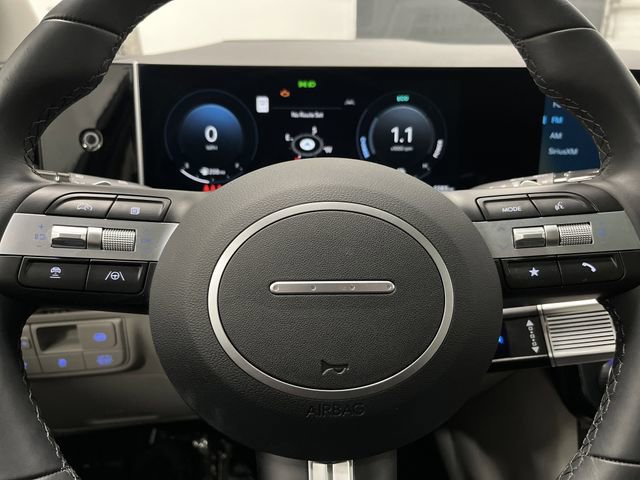 Used 2025 Hyundai Tucson Limited image 18