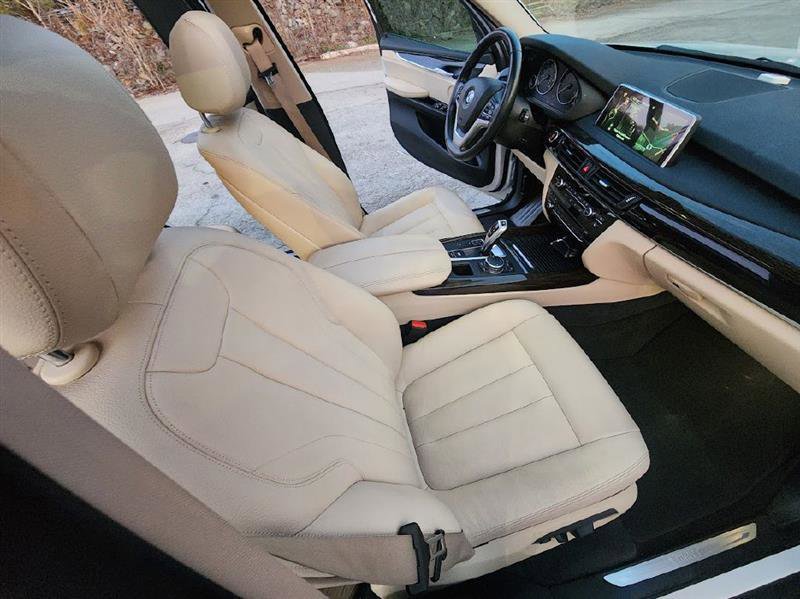 Used 2016 BMW X5 xDrive35i image 22