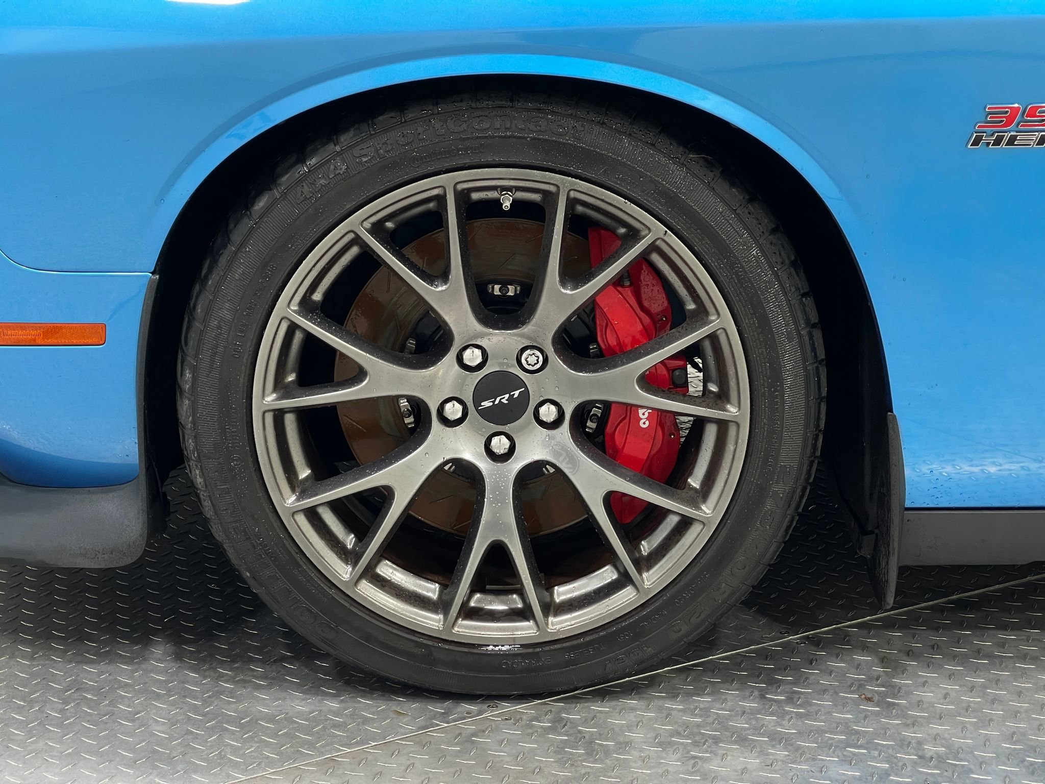 Used 2016 Dodge Challenger SRT w/ Technology Group image 35