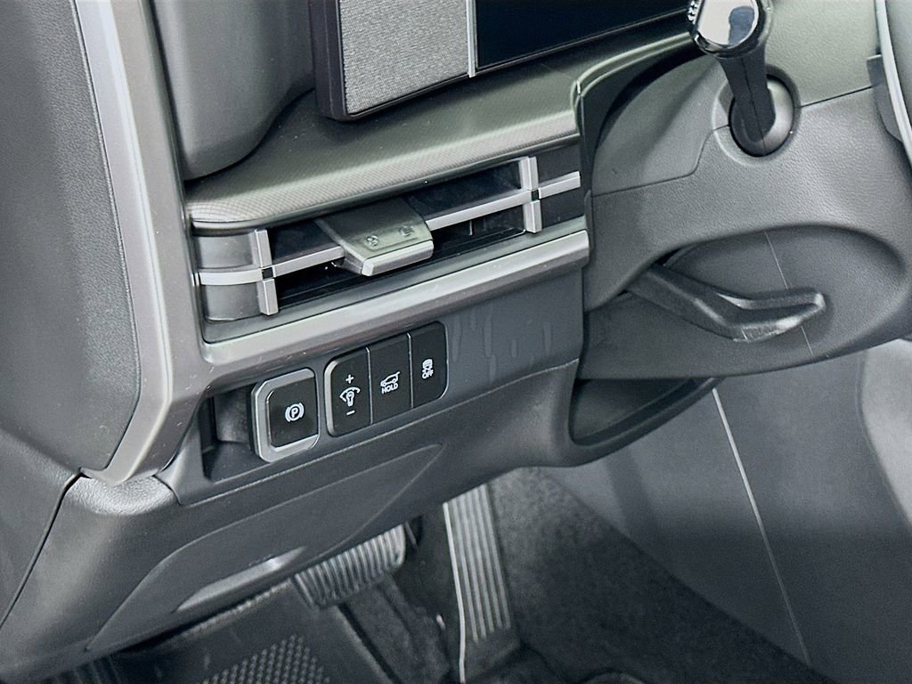 Certified 2026 Hyundai Santa Fe SE image 10