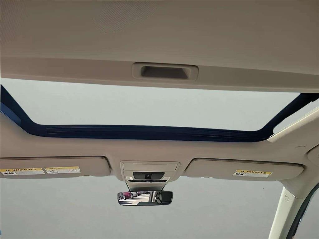 Used 2023 Honda CR-V EX-L image 11