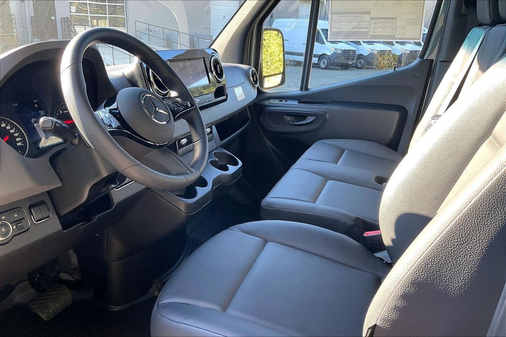 New 2026 Mercedes-Benz Sprinter 4500 image 7