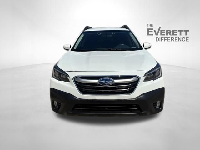 Used 2022 Subaru Outback Premium AWD/4WD image 2
