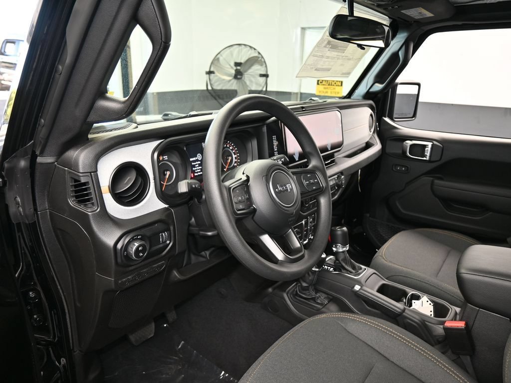 New 2026 Jeep Gladiator Sport AWD/4WD image 10