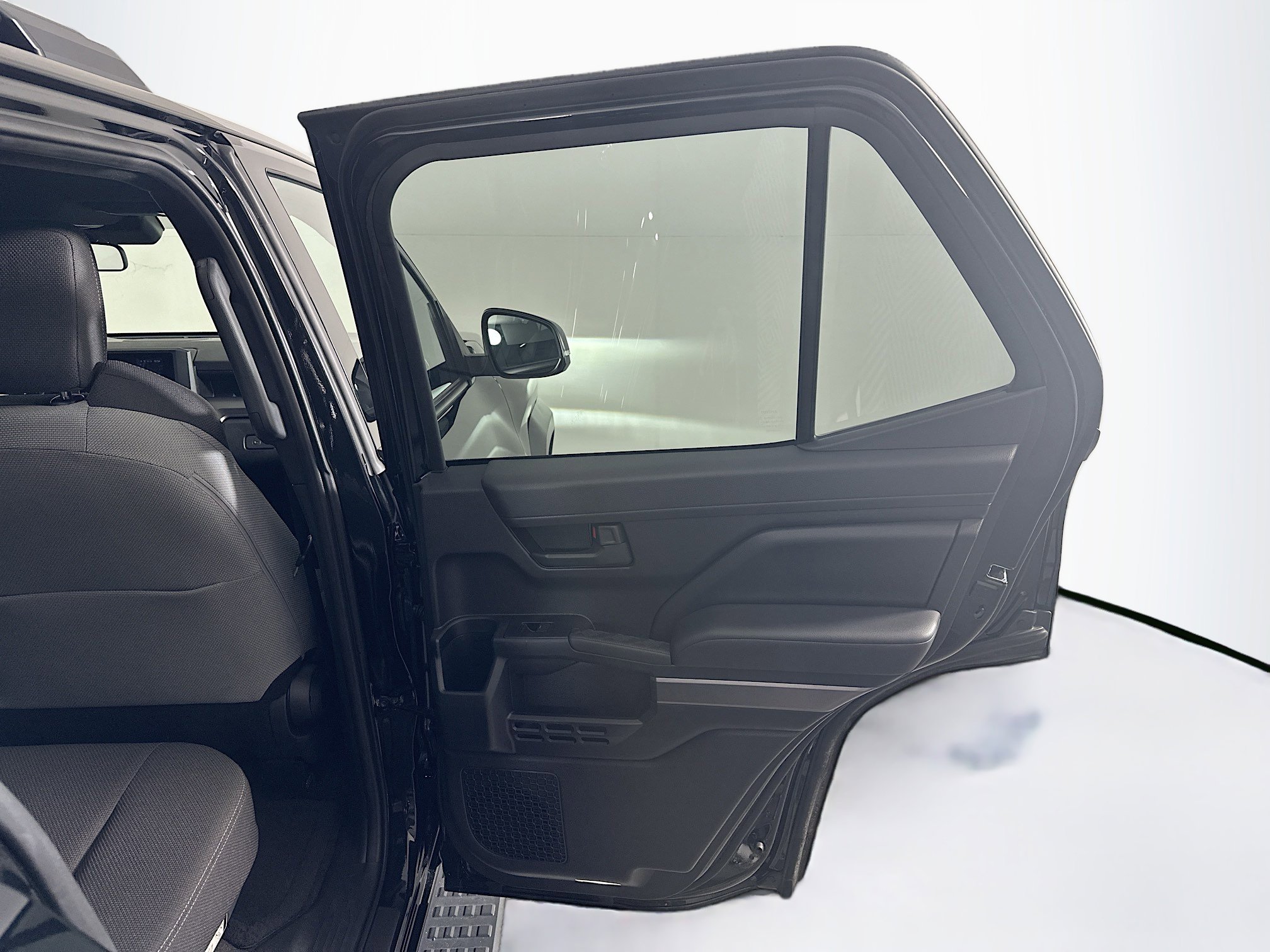 Used 2025 Toyota 4Runner TRD Off-Road image 31