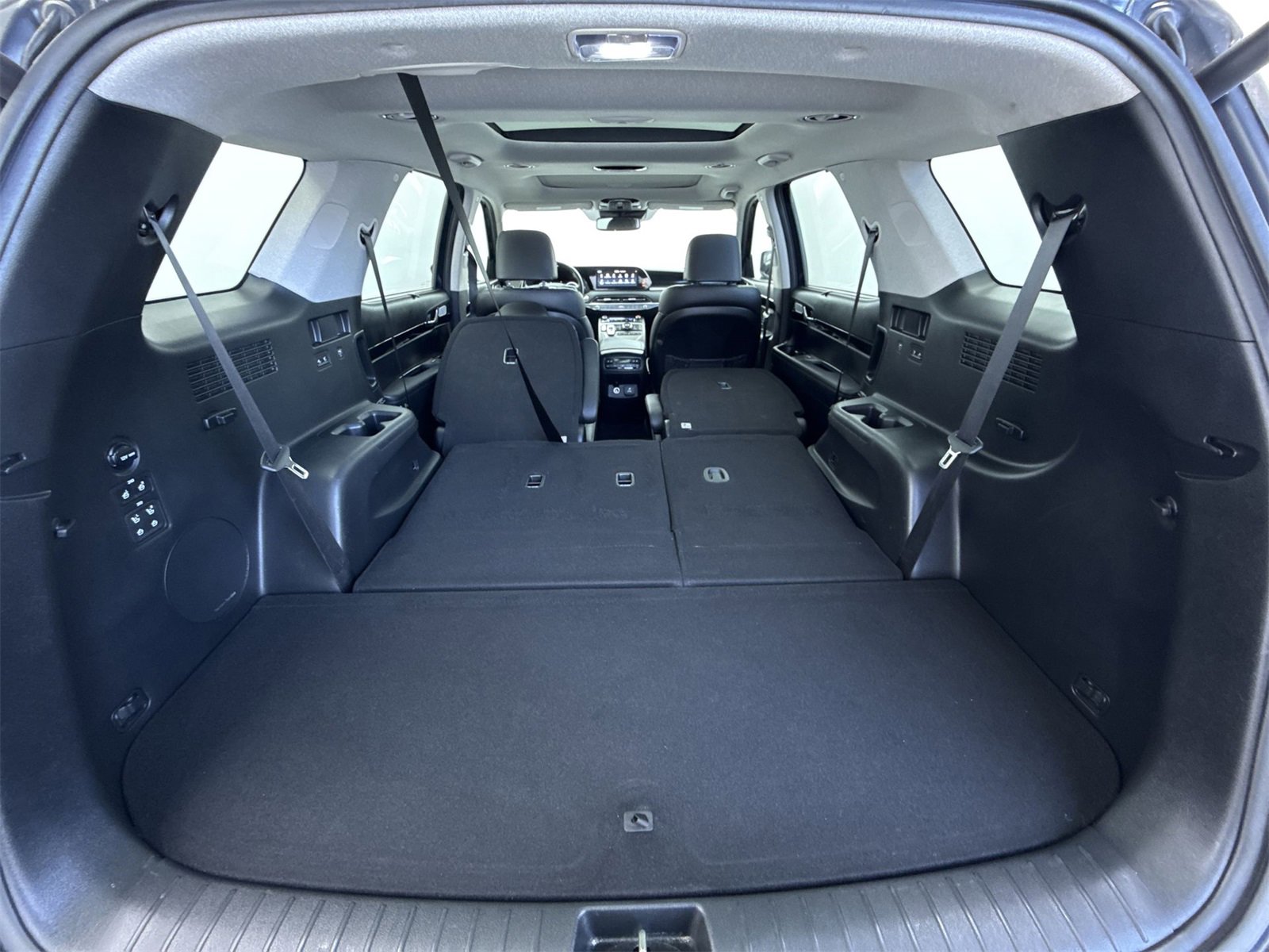 Used 2021 Hyundai Palisade Limited image 38