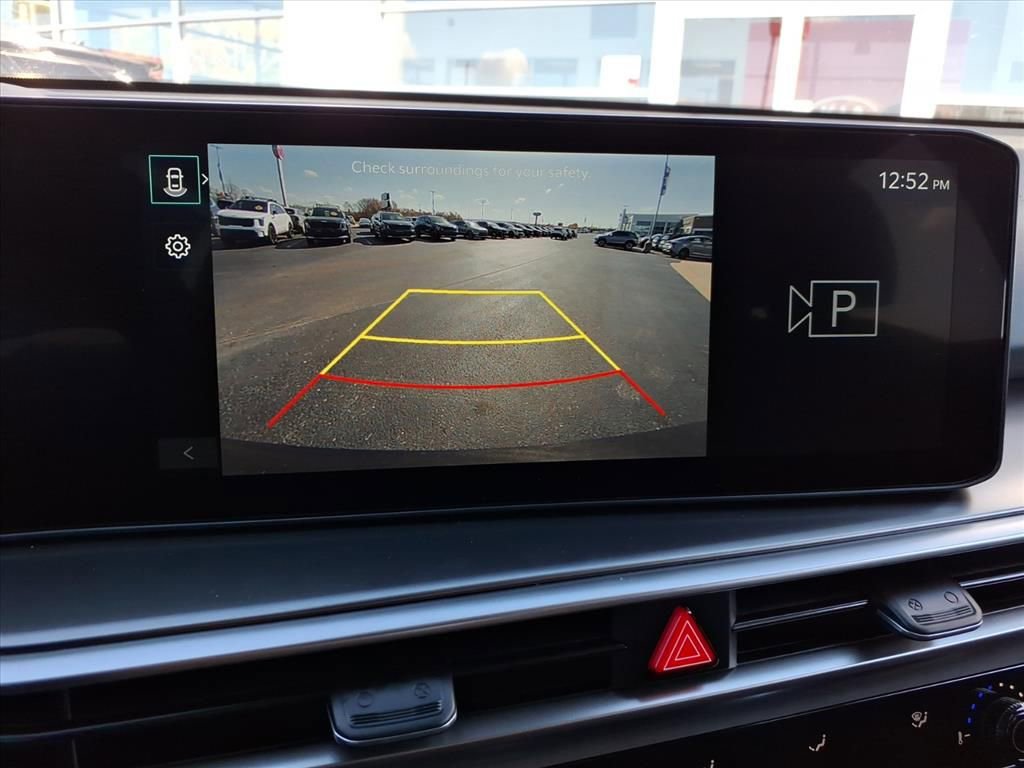 Used 2026 Kia Sorento LX FWD image 21
