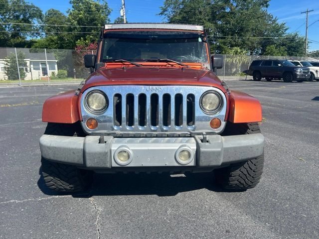 Used 2009 Jeep Wrangler Unlimited Sahara w/ Dual Top Group AWD/4WD image 7