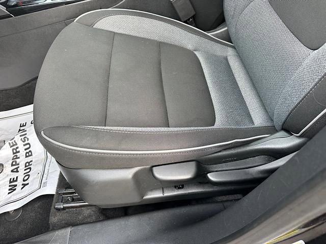 Used 2025 Chevrolet TrailBlazer LT image 16