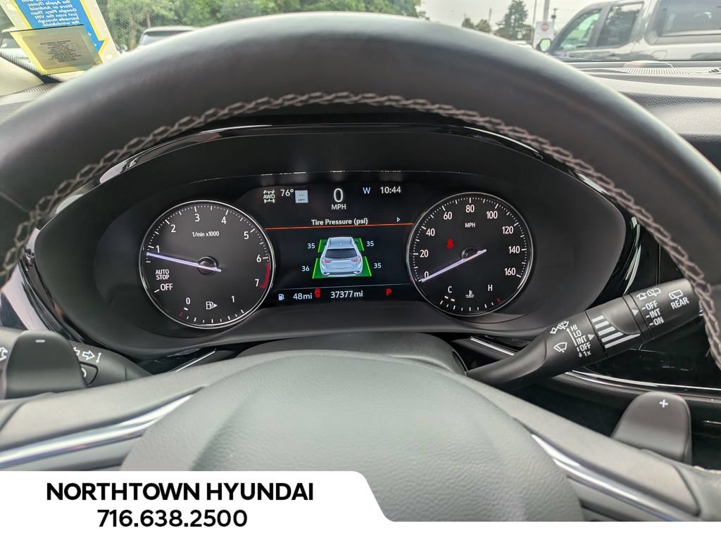 Used 2021 Buick Envision Avenir AWD/4WD image 8
