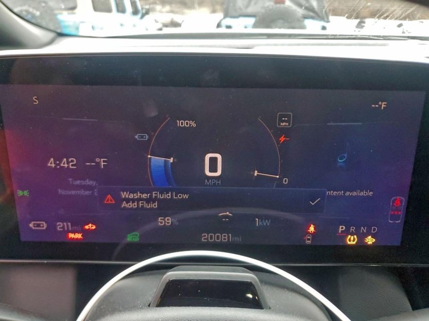 Used 2024 Chevrolet Equinox EV RS image 8