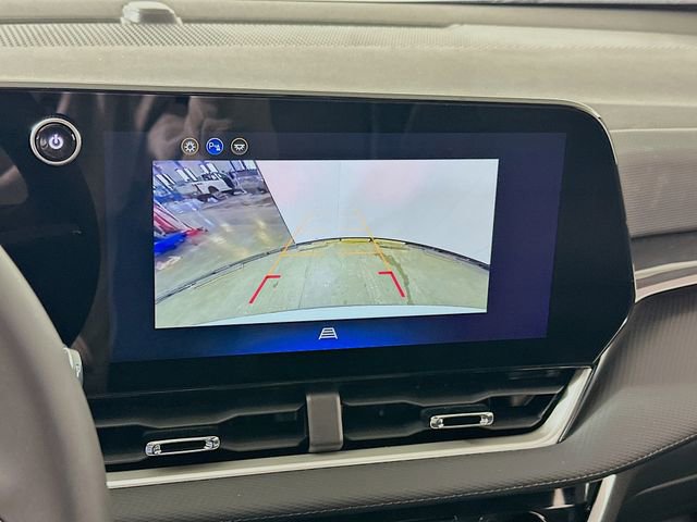 New 2026 Chevrolet Equinox LT w/ Convenience Package II image 13