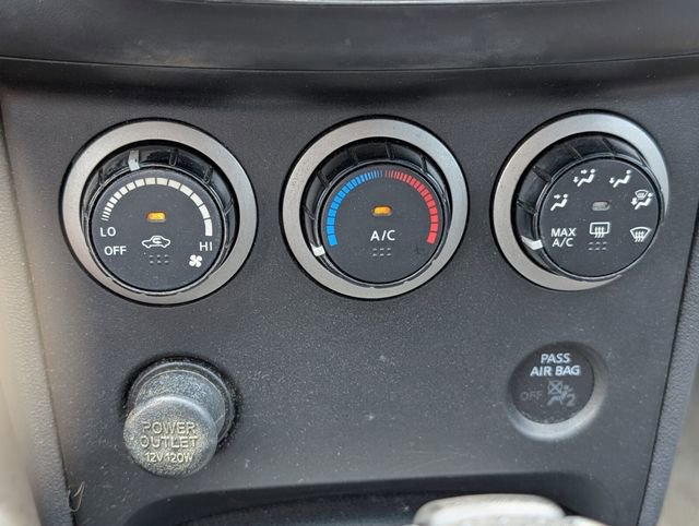 Used 2013 Nissan Rogue S w/ Special Edition Pkg FWD image 23