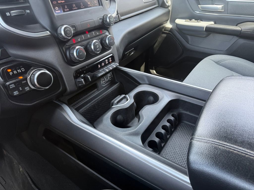 Used 2022 RAM 1500 Big Horn AWD/4WD image 23