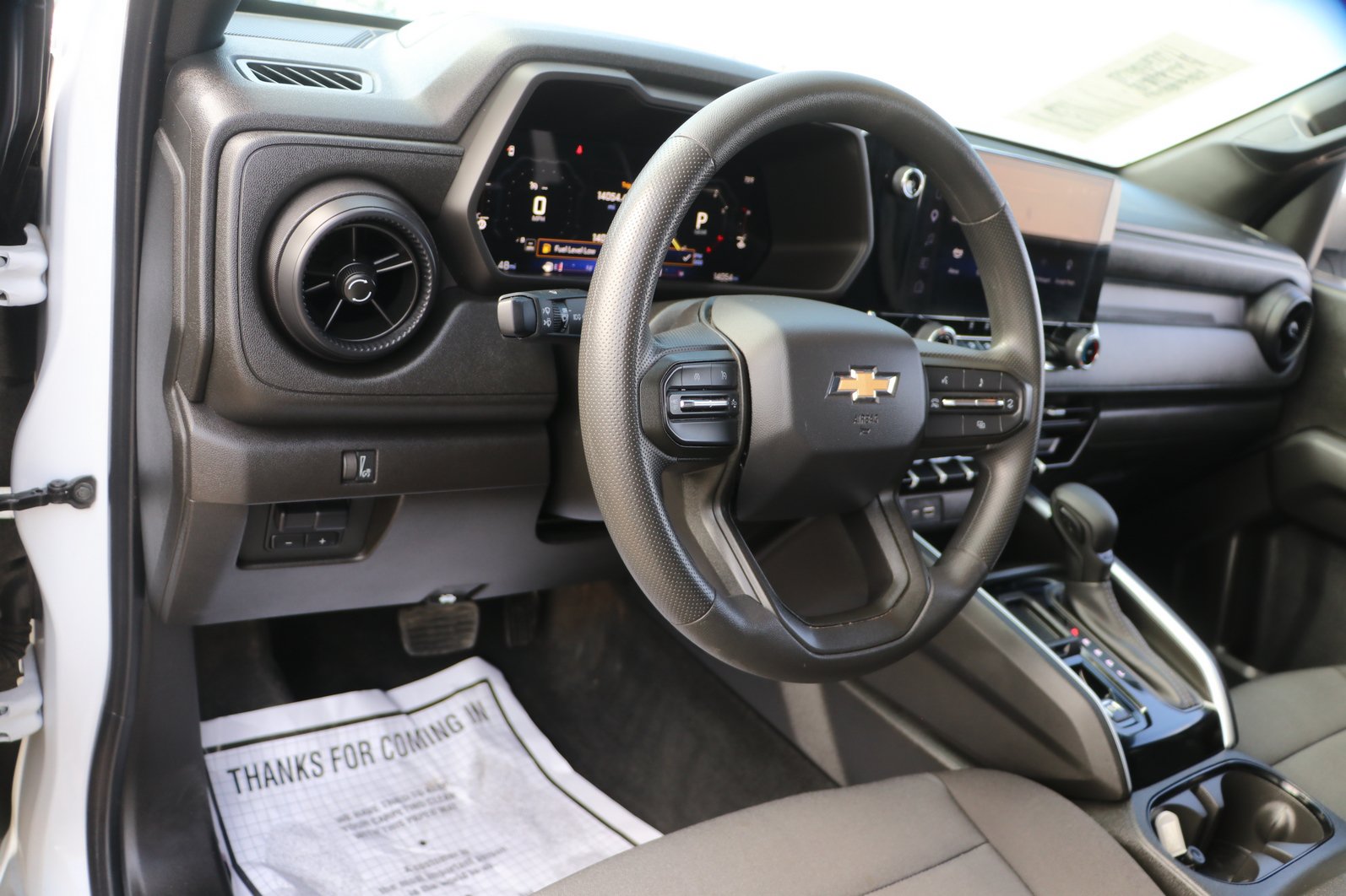 Used 2025 Chevrolet Colorado W/T w/ Advanced Trailering Package RWD image 15