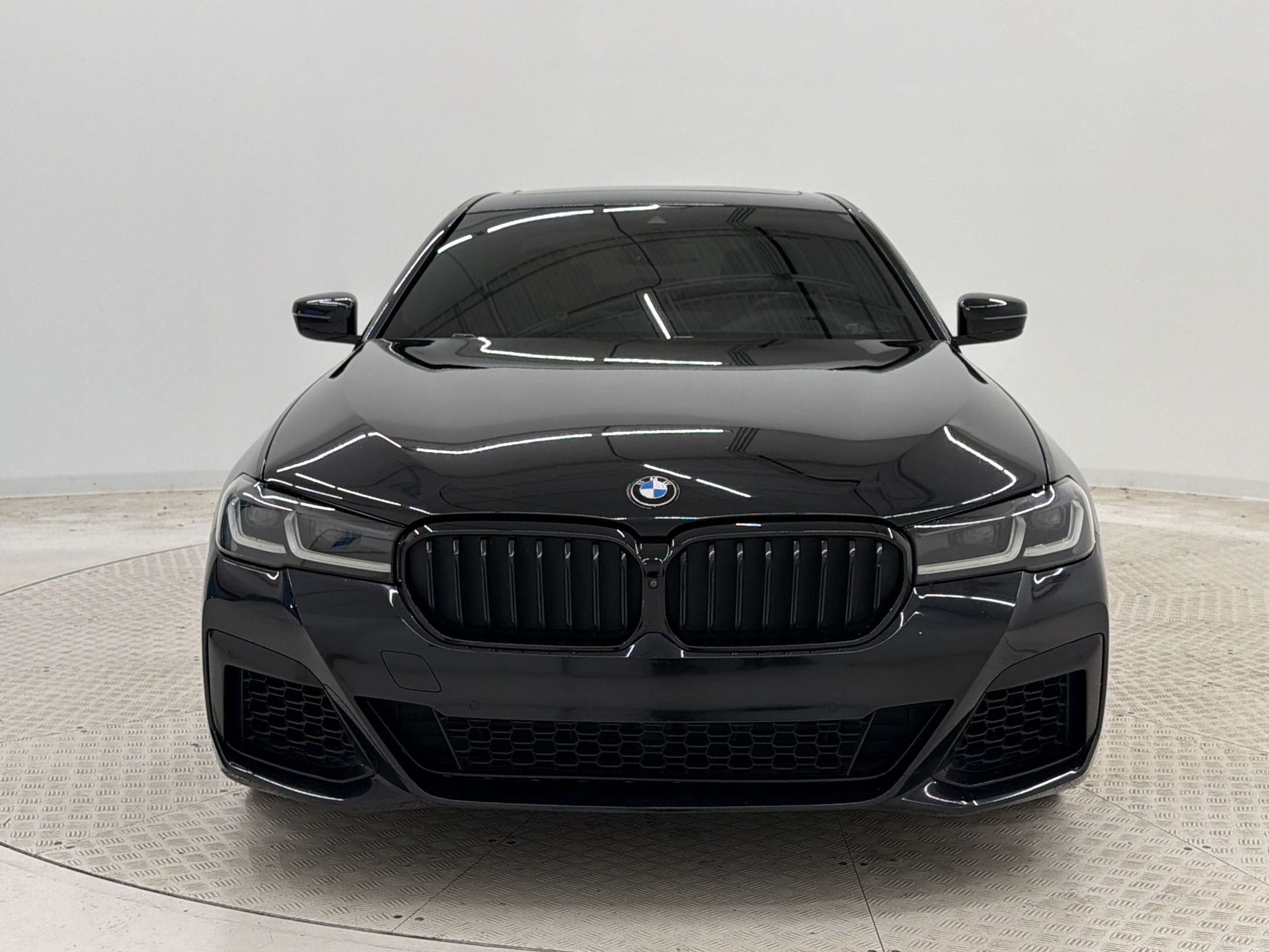 Used 2021 BMW 540i xDrive w/ M Sport Package AWD/4WD image 6