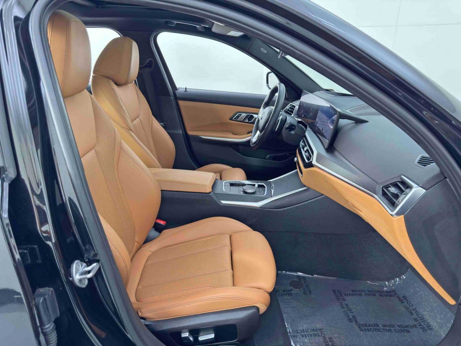 Used 2023 BMW 330e xDrive w/ Premium Package image 15