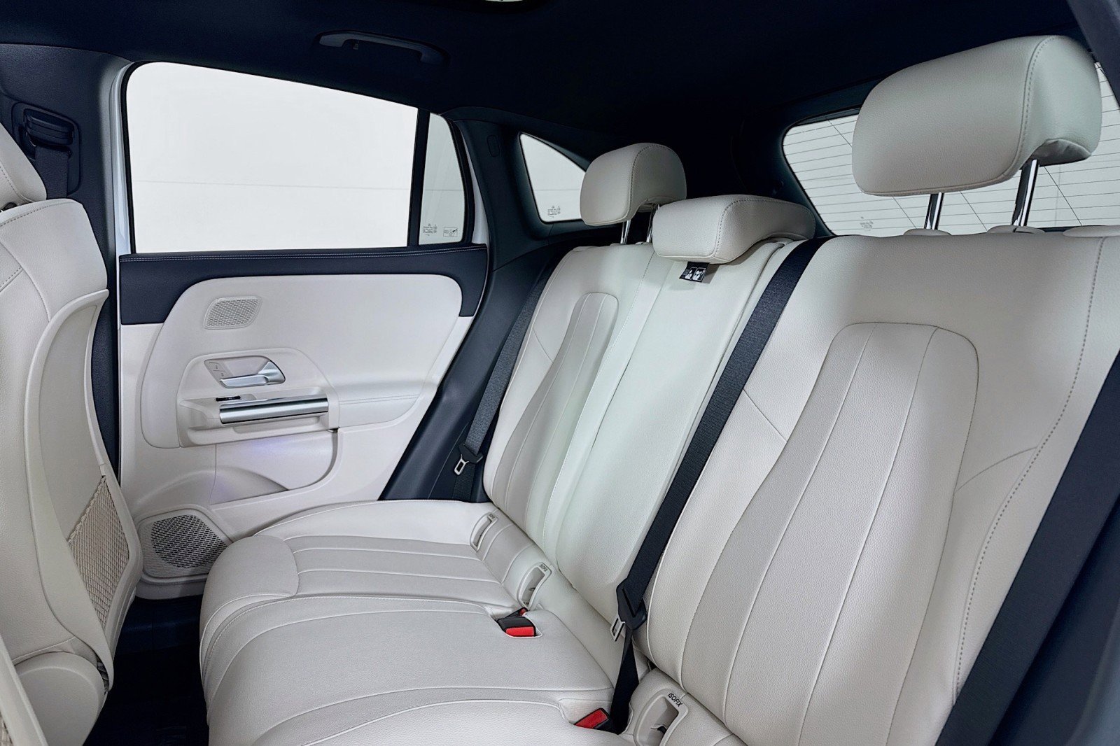 New 2026 Mercedes-Benz GLA 250 image 7