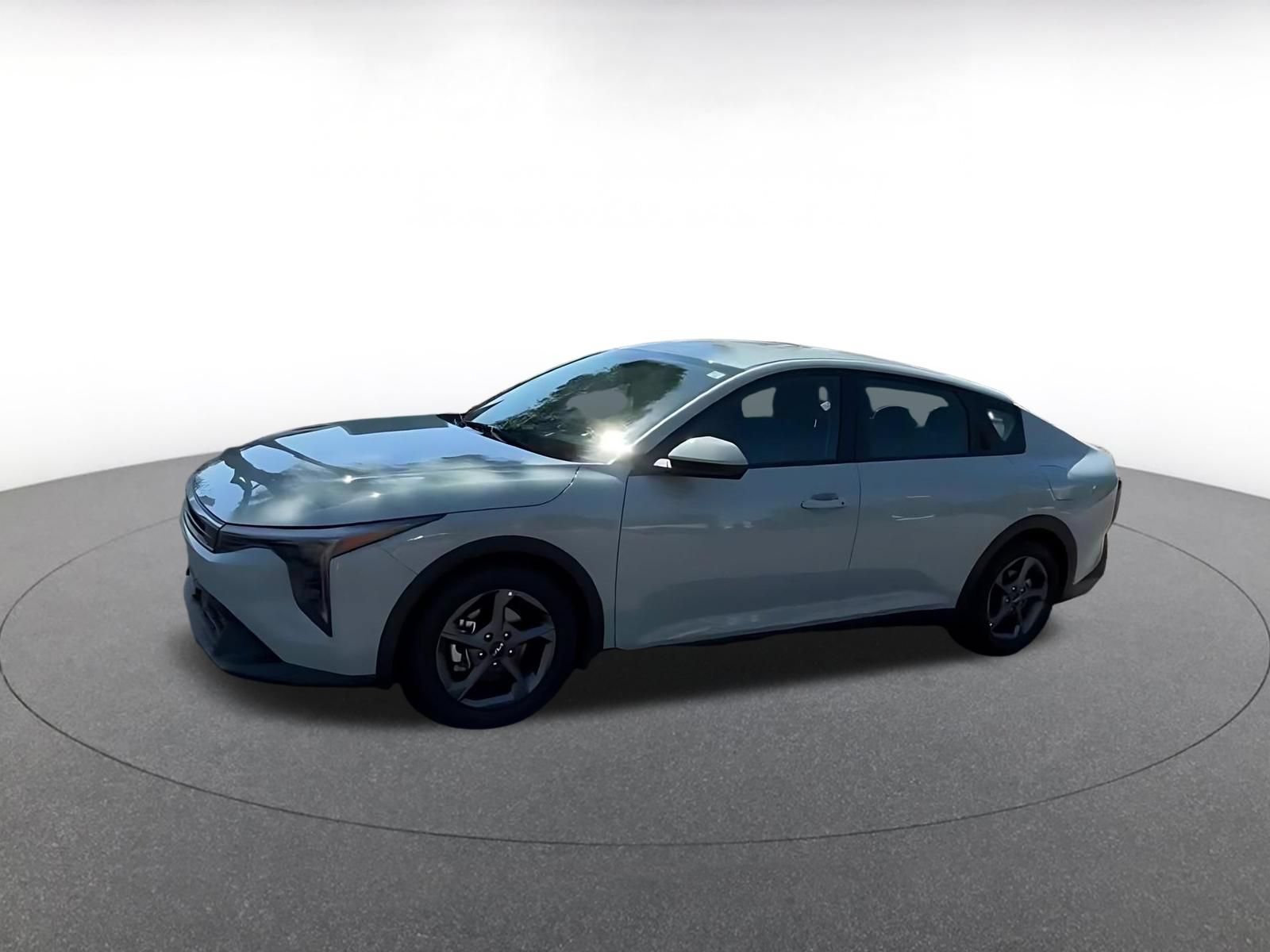 Used 2025 Kia K4 FWD image 8