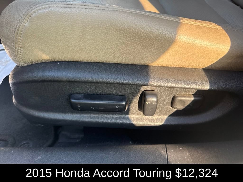 Used 2015 Honda Accord Touring image 14