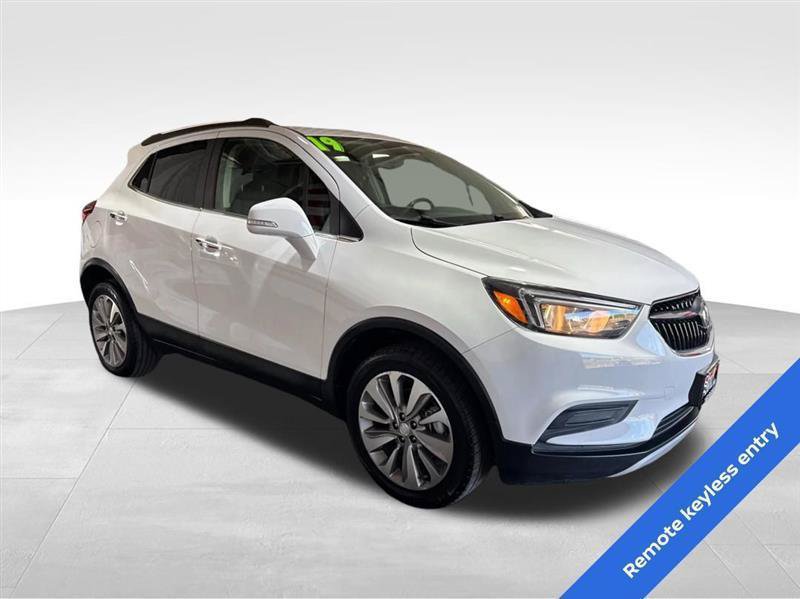Used 2019 Buick Encore Preferred w/ Safety Package AWD/4WD image 3