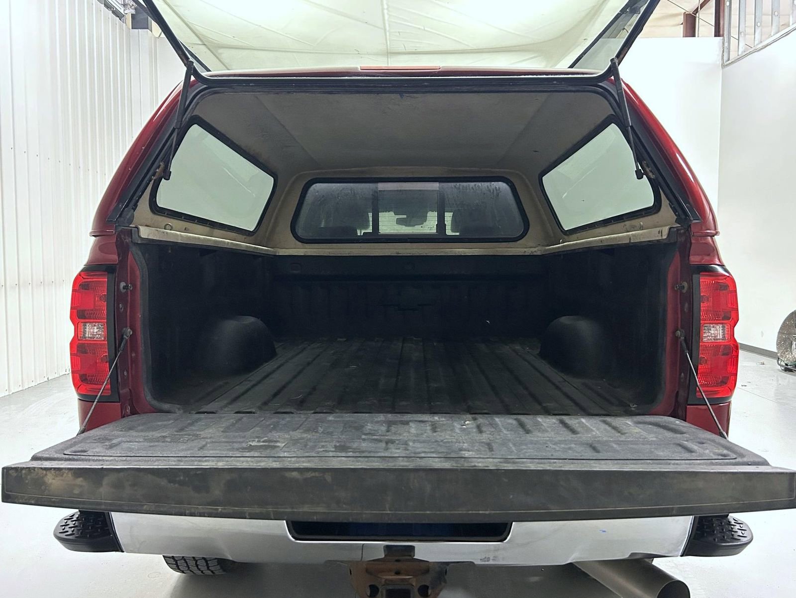 Used 2018 Chevrolet Silverado 2500 LTZ w/ Duramax Plus Package AWD/4WD image 21