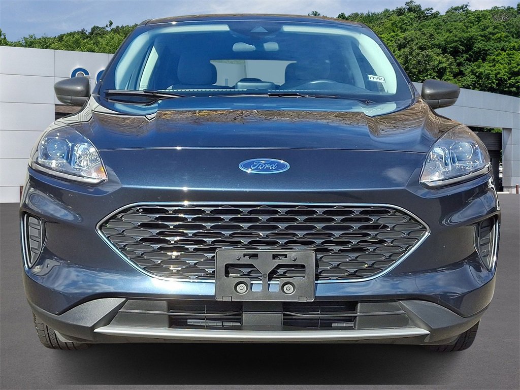 Certified 2022 Ford Escape SE w/ Convenience Package image 2