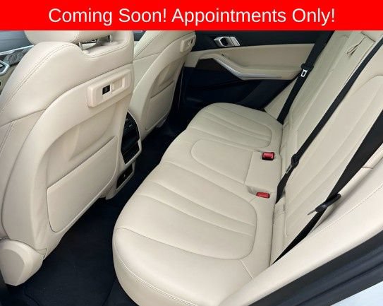 Used 2022 BMW X5 xDrive45e AWD/4WD image 6