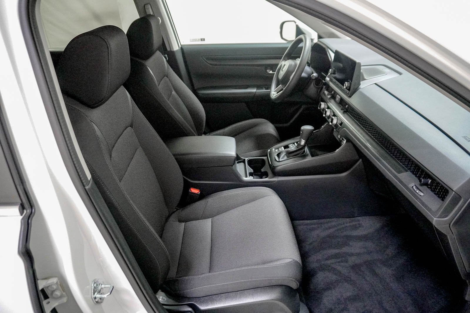 Certified 2025 Honda CR-V EX image 30