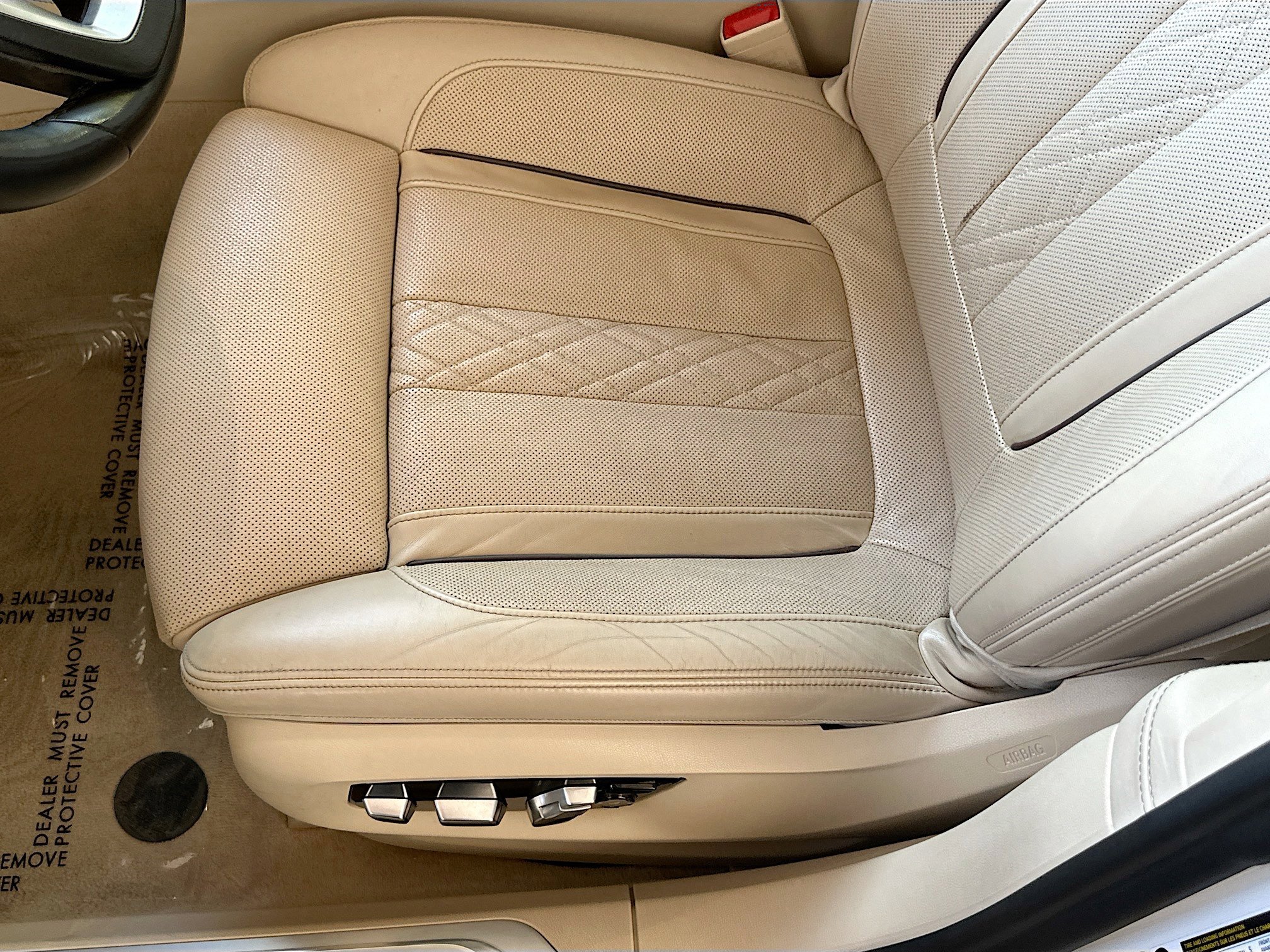Used 2020 BMW 740i w/ Luxury Rear Seating Package RWD image 20