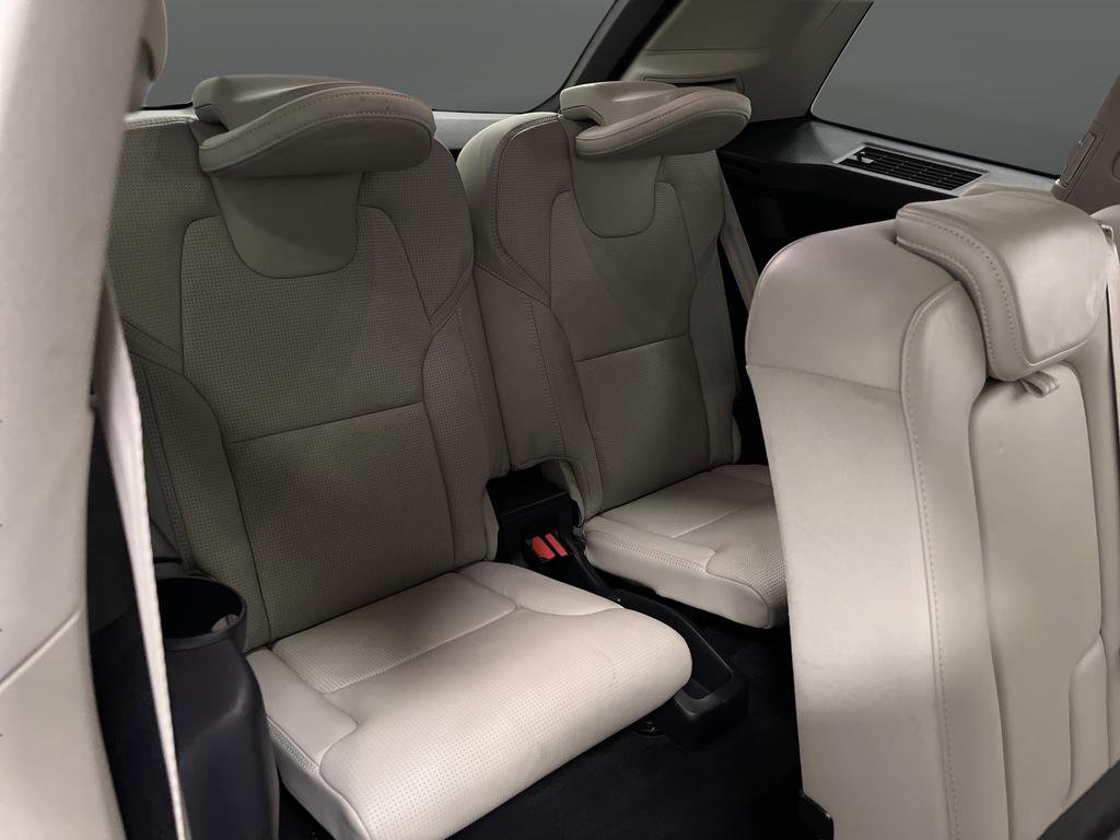 Used 2018 Volvo XC90 T6 Inscription w/ Convenience Package image 32