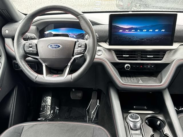 Certified 2025 Ford Explorer ST AWD/4WD image 15