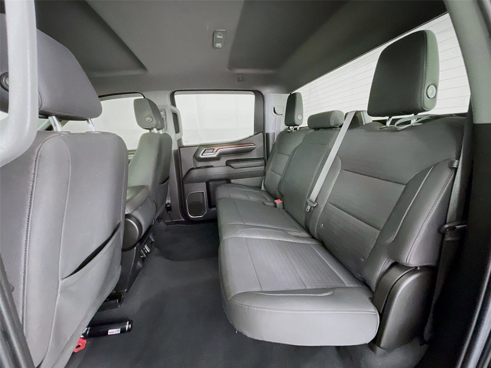 Used 2023 Chevrolet Silverado 1500 RST w/ Z71 Off-Road Package image 27