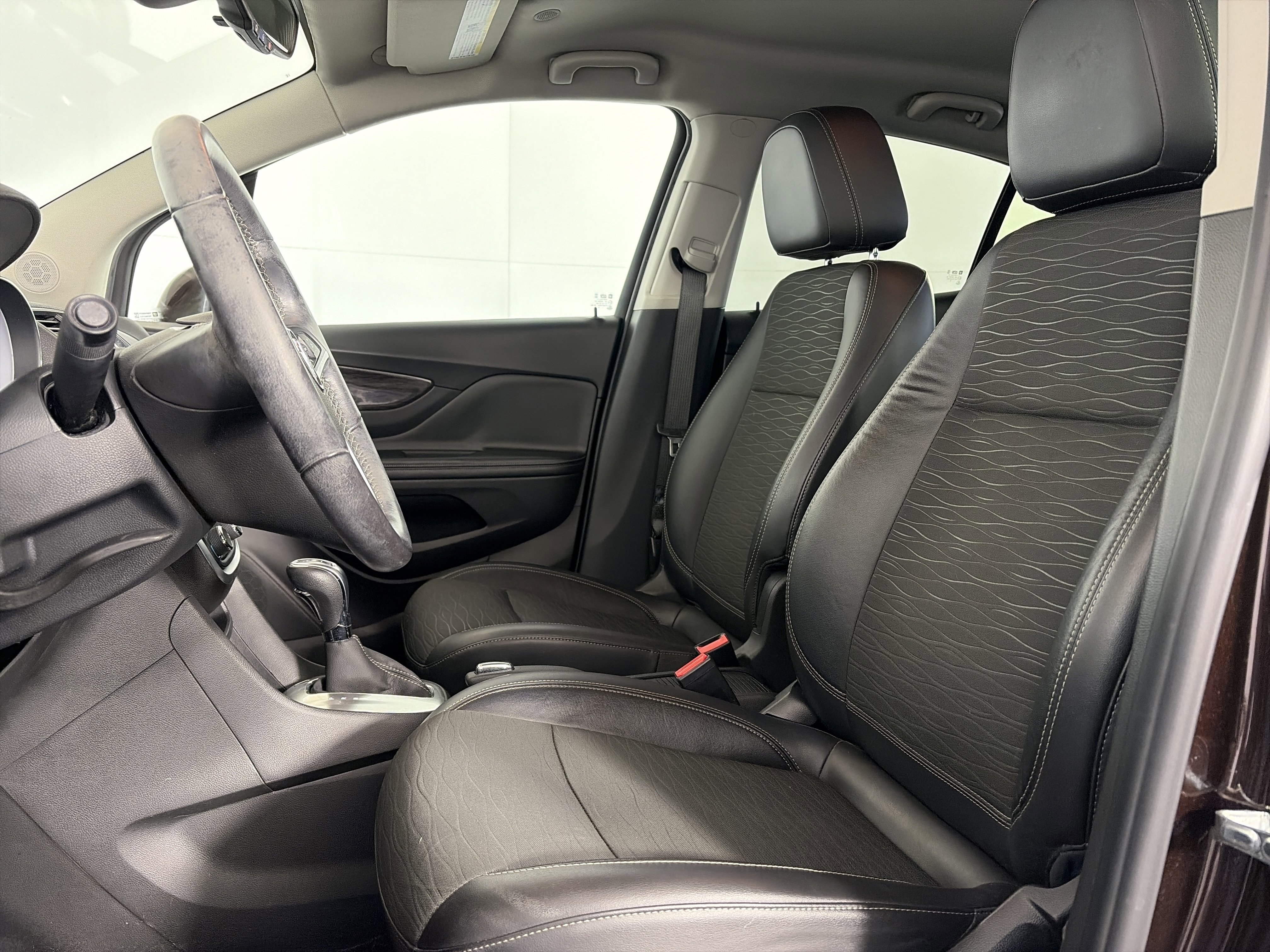 Used 2016 Buick Encore AWD image 6