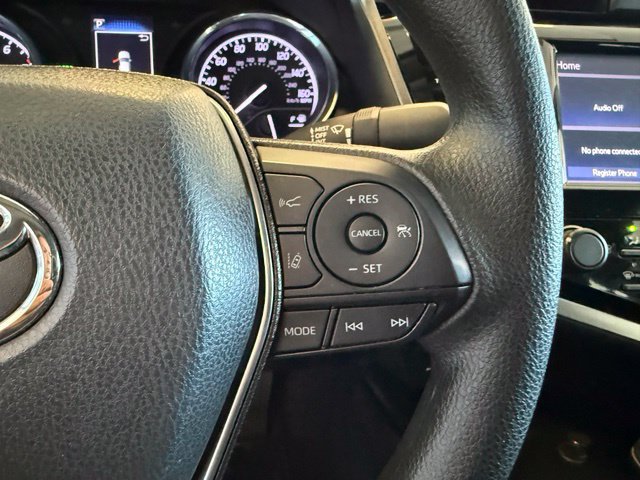 Used 2020 Toyota Camry LE w/ Convenience Package FWD image 17